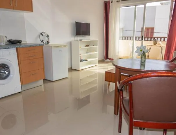 Casa Maria Apartments  Santa Maria